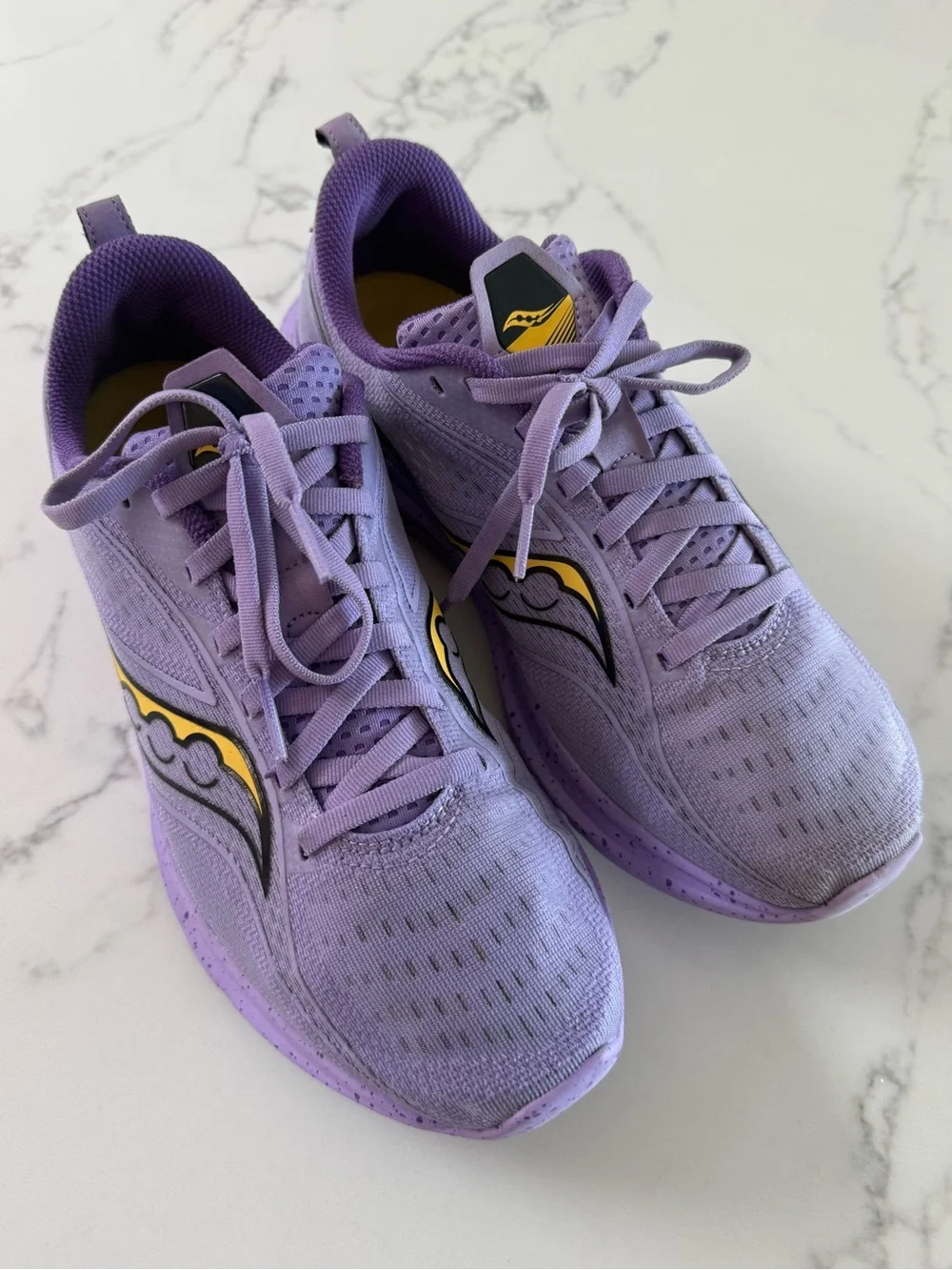 Saucony Kinvara 13 Running Shoes - Purple / Empire Gold - Women's Size 10